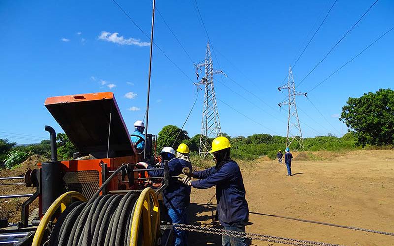 Mantenimiento a Líneas de Transmisión Eléctrica